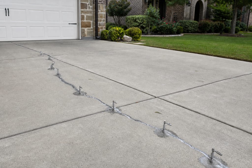Concrete Crack Repair photo